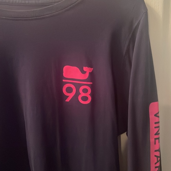 Vineyard Vines long sleeve tee! - Picture 2 of 5